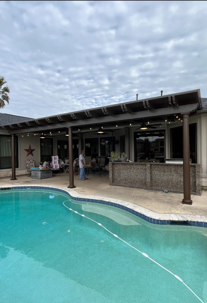 Pergola builder in Conroe TX