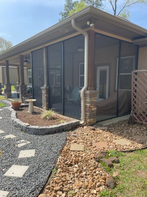 Screen porch enclosure in Missouri City TX